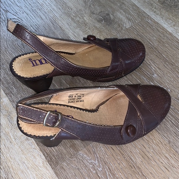 Indigo by Clarks-Casual Pumps EUC - Picture 2 of 5